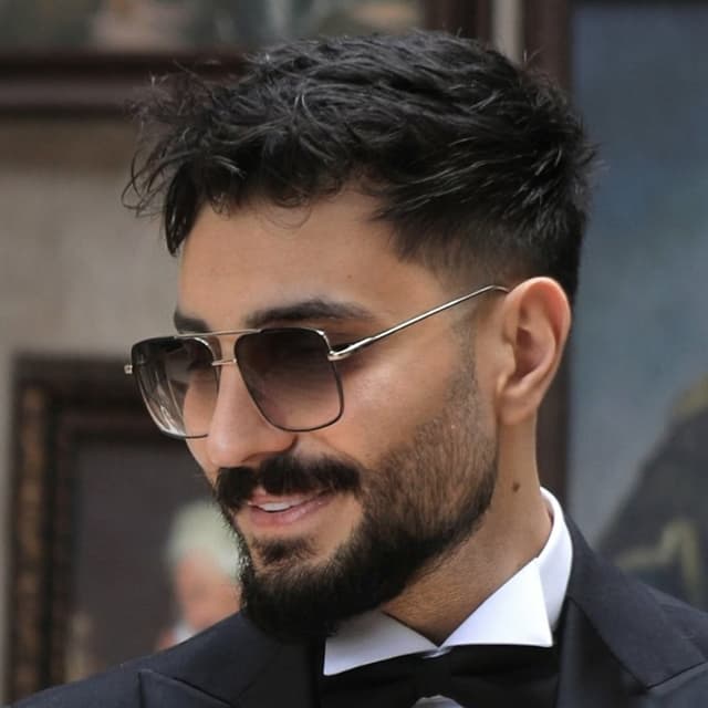  عکس پروفایل اینستاگرام آرین بهاری / arianbahari