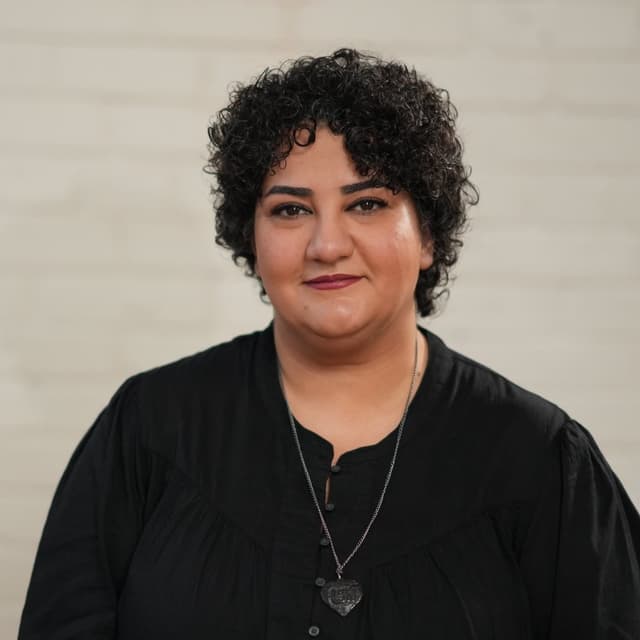  عکس پروفایل اینستاگرام آتنا دائمی / atenadaemi