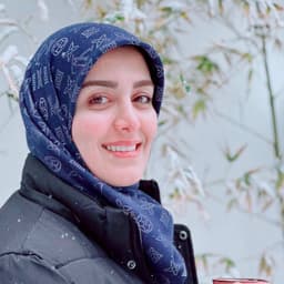  عکس پروفایل اینستاگرام عطیه عسگری / atiyeh.asgari 