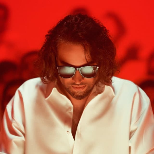  عکس پروفایل اینستاگرام بنیامین بهادری / benyaminmusic