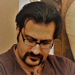  عکس پروفایل اینستاگرام فرهاد اتقيايى / farhad_atqiaee 