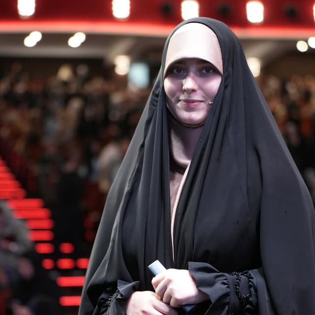  عکس پروفایل اینستاگرام فاطمه زارعی / fatemehzrrr