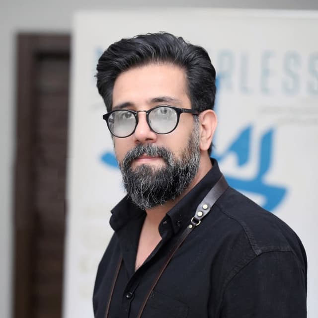 عکس پروفایل اینستاگرام مرتضی فاطمی / fatemi_sm
