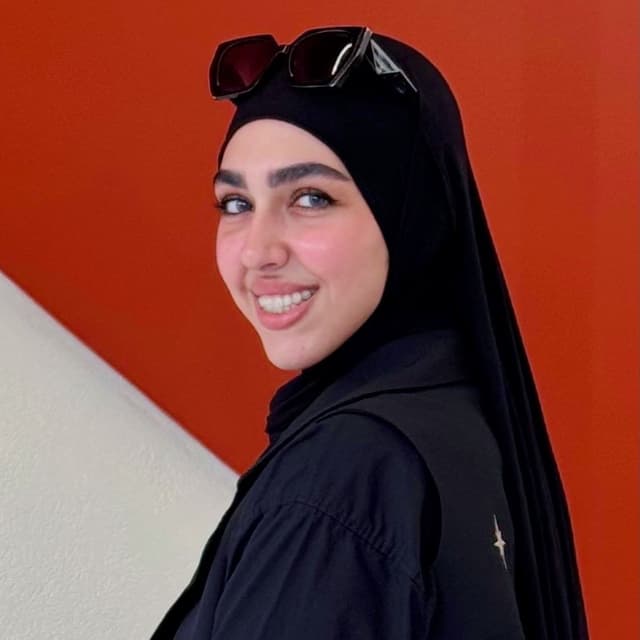  عکس پروفایل اینستاگرام هانیه / haniie__gh