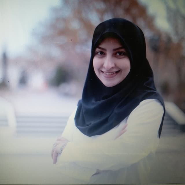  عکس پروفایل اینستاگرام سمانه سلامیان / hi_dr_salamian