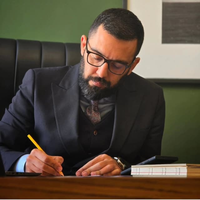  عکس پروفایل اینستاگرام کاوه راد / kaverad