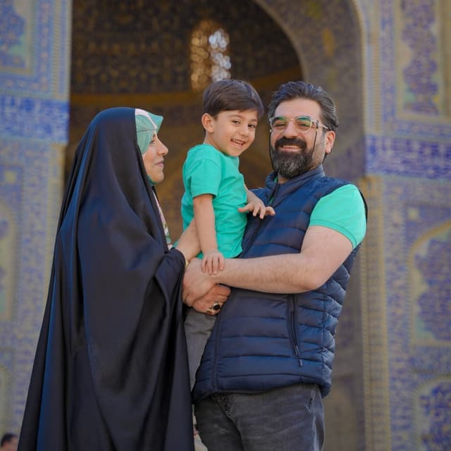  عکس پروفایل اینستاگرام فاطمه بیرامی / maheman24