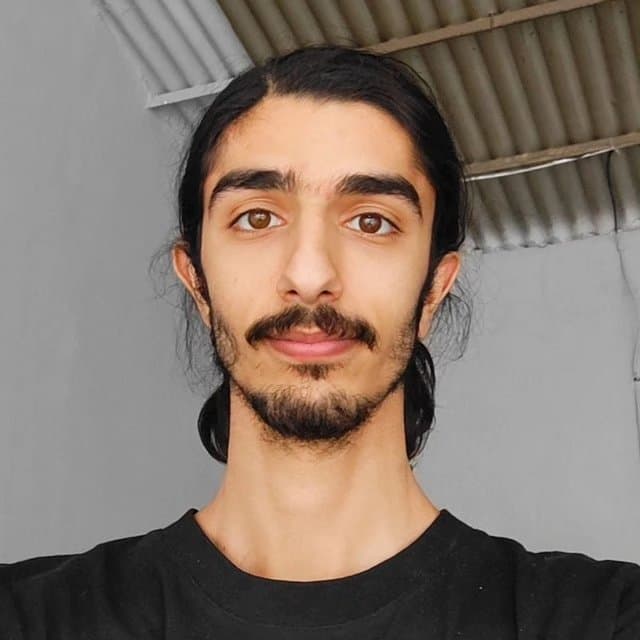  عکس پروفایل اینستاگرام میثم / meisam.talks