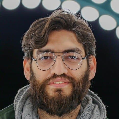  عکس پروفایل اینستاگرام میکائیل دیانی / mikaeeldayani