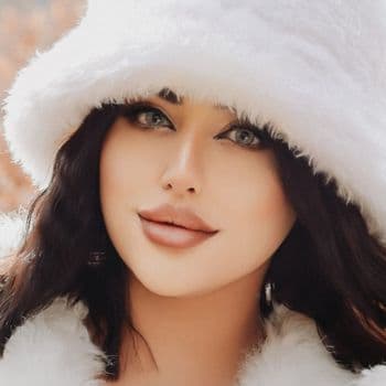  عکس پروفایل اینستاگرام مبینا کرمی / mobinakrmi1