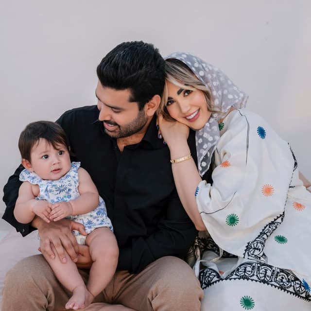  عکس پروفایل اینستاگرام مبینا / mobinaomohmd