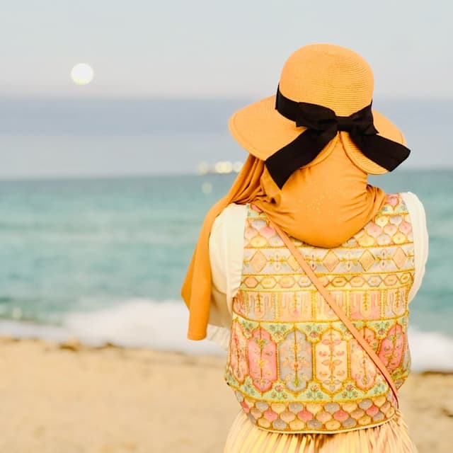  عکس پروفایل اینستاگرام محدثه عبدلی / mohad.abdoli