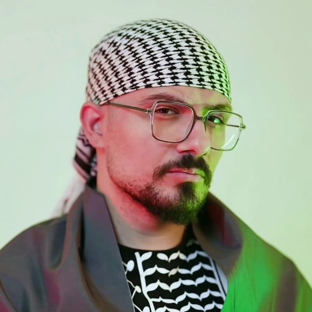  عکس پروفایل اینستاگرام مجال / mojallofficial