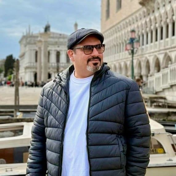  عکس پروفایل اینستاگرام رضا نصیری / rezanasiri9