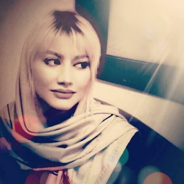  عکس پروفایل اینستاگرام سحر چوب دار / saharchoobdar
