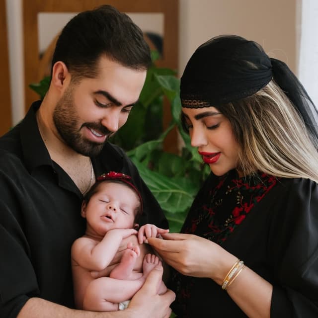  عکس پروفایل اینستاگرام سحر کردی / sahari_kordi