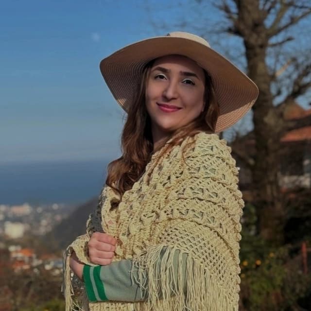  عکس پروفایل اینستاگرام سارا جعفری / saradubber