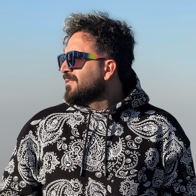  عکس پروفایل اینستاگرام وحید معصومی / vahid__masoomi