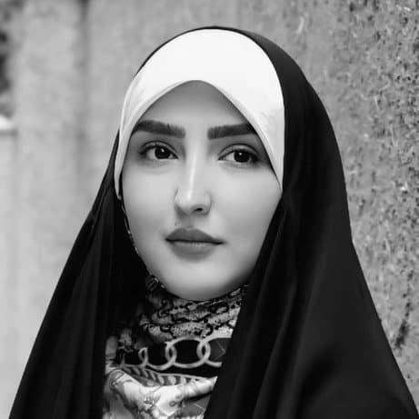  عکس پروفایل اینستاگرام زینب نانکلی / zeinabnankalii