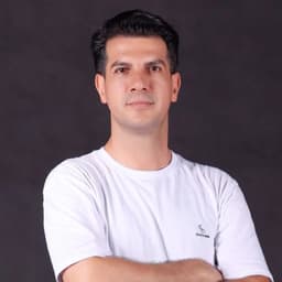 عکس پروفایل اینستاگرام علیرضا اکبری / alirezaakbari_photographer