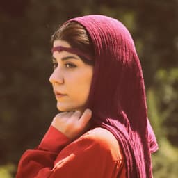 عکس پروفایل اینستاگرام فاطمه عبادی / art.fatemehebadi