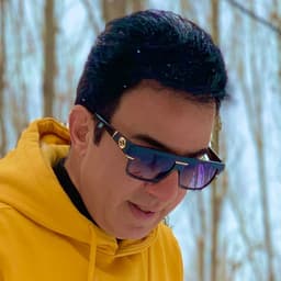 عکس پروفایل اینستاگرام داریوش فرضیایی / dariushfarziaee