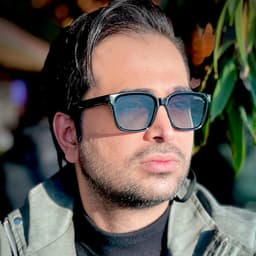 عکس پروفایل اینستاگرام فرزاد فرخ / farzadfarokh_official
