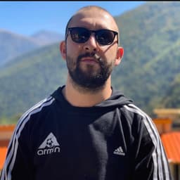 عکس پروفایل اینستاگرام ماهان عبدی / mahanabdi_official