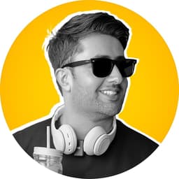عکس پروفایل اینستاگرام معین فرجی / moein_farajiiii