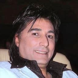 عکس پروفایل اینستاگرام مجتبی کبیری / mojtabakabiri.official