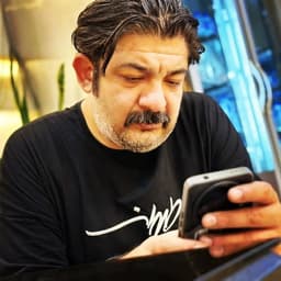 عکس پروفایل اینستاگرام مرتضی نوروزی / morteza.norouzi.64