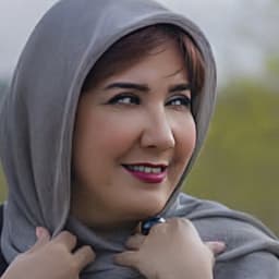 عکس پروفایل اینستاگرام پریسا مقتدی / parisamoghtadi.official
