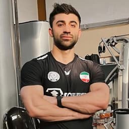 عکس پروفایل اینستاگرام رضا حجار / rezahajjar_ifbbpro