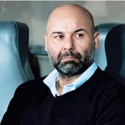 عکس پروفایل اینستاگرام سهراب بختیاری زاده / sohrab_bakhtiyarizadeh