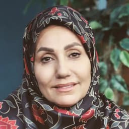 عکس پروفایل اینستاگرام ثریا فتحیان / soraya_fathian_tv